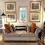 2 Bed In York Oc-78054 *