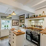 2 Bed In York Oc-78054 بيت للعطل *