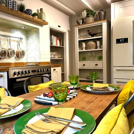 2 Bed In 78054 펜션