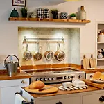 Holiday home 2 Bed In York Oc-78054
