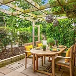 2 Bed In York Oc-78054